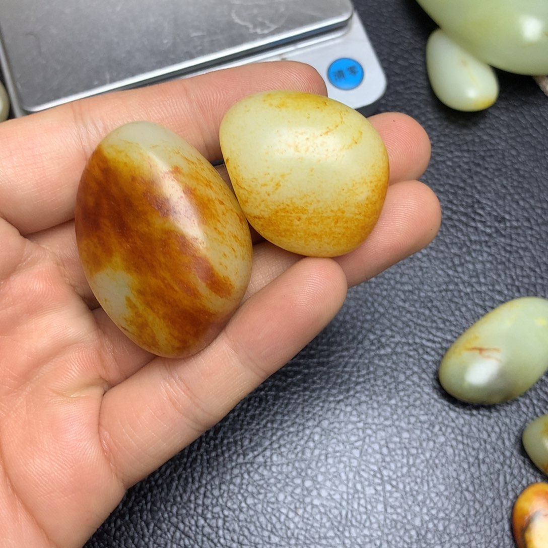 满***号和田玉未镶嵌摆件