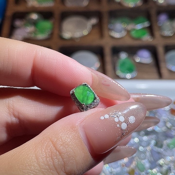 翡翠银S925镶嵌颈饰