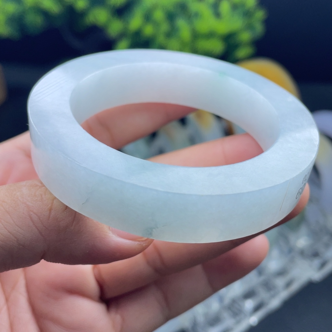 定制翡翠未镶嵌不退不换