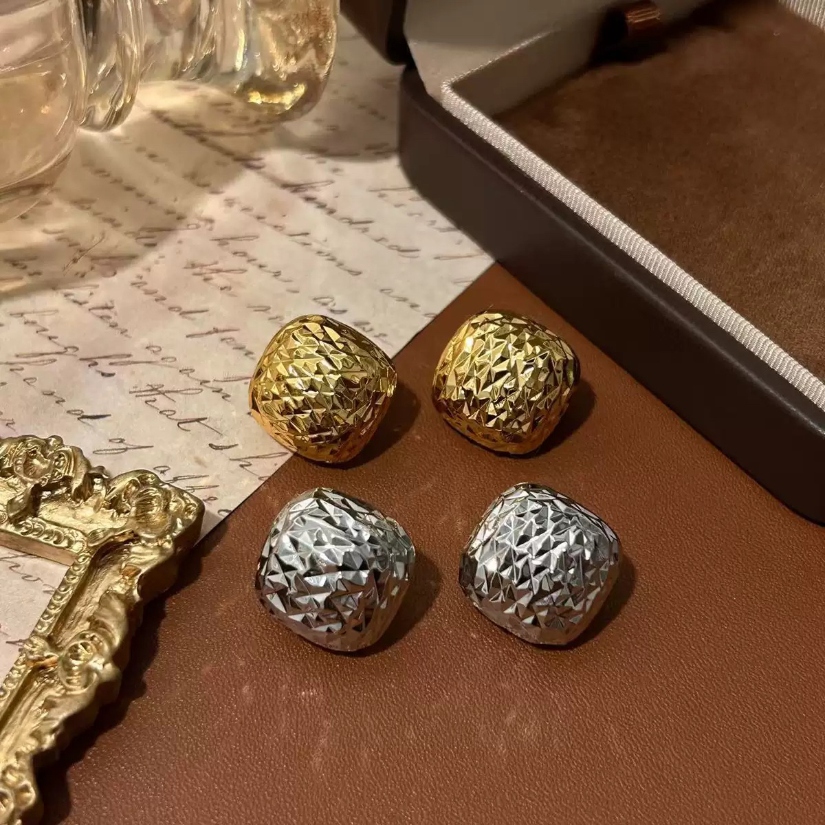 铜合金耳饰 轻奢小众感冷淡风几何方形耳钉复古气质碎冰肌理耳环