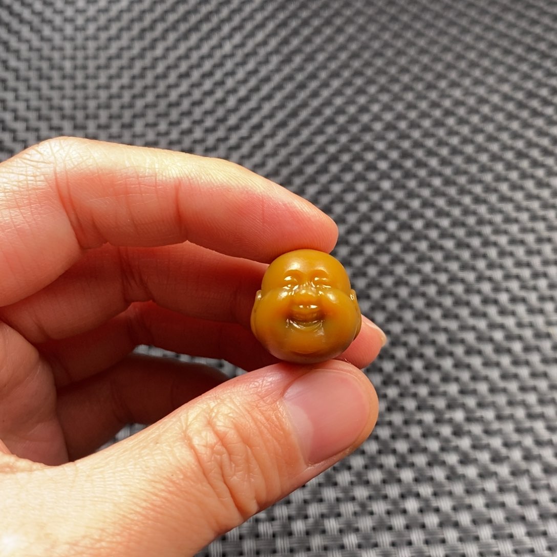 玛瑙/玉髓挂件未镶嵌黄*