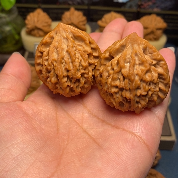 【闪购商品】把件文玩核桃了*想龙门涧