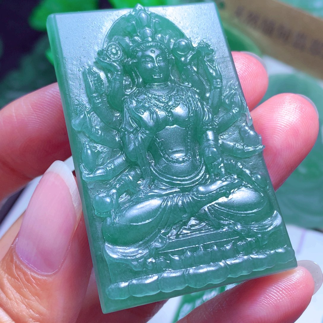 墨****定制翡翠未镶嵌天然