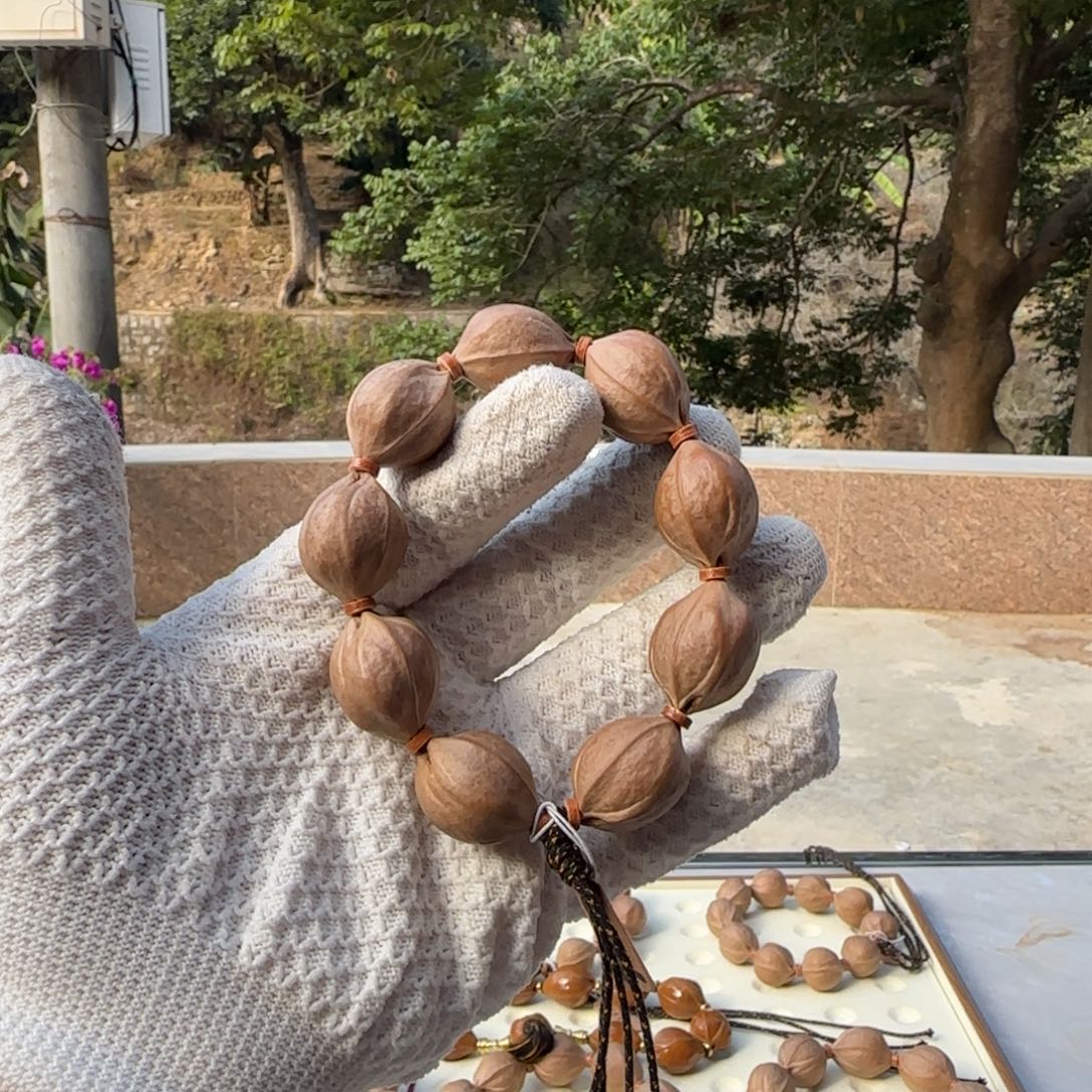 糖***啊橄榄核吊坠梅林铁核