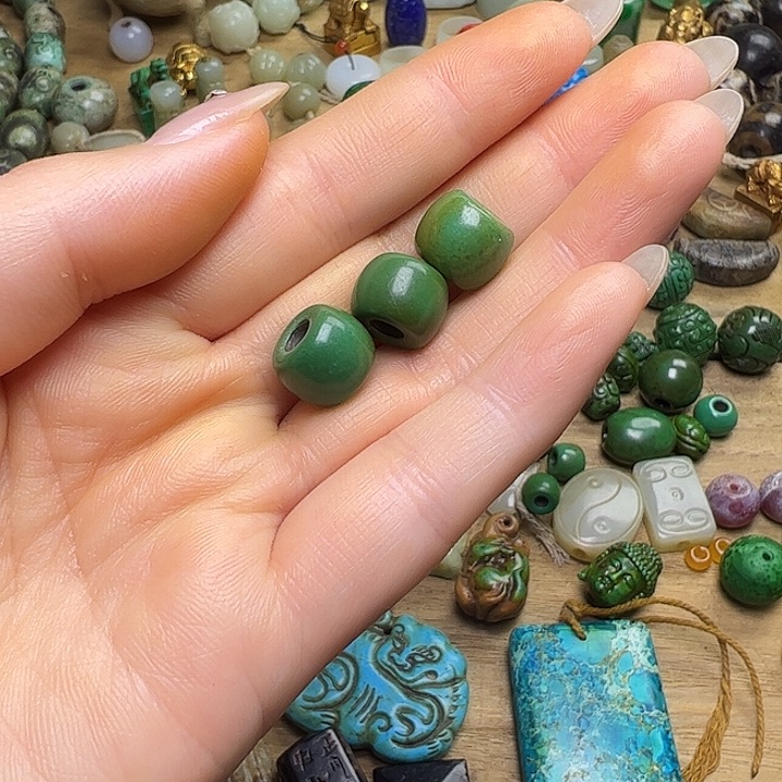 用***1玛瑙/玉髓未镶嵌颈饰