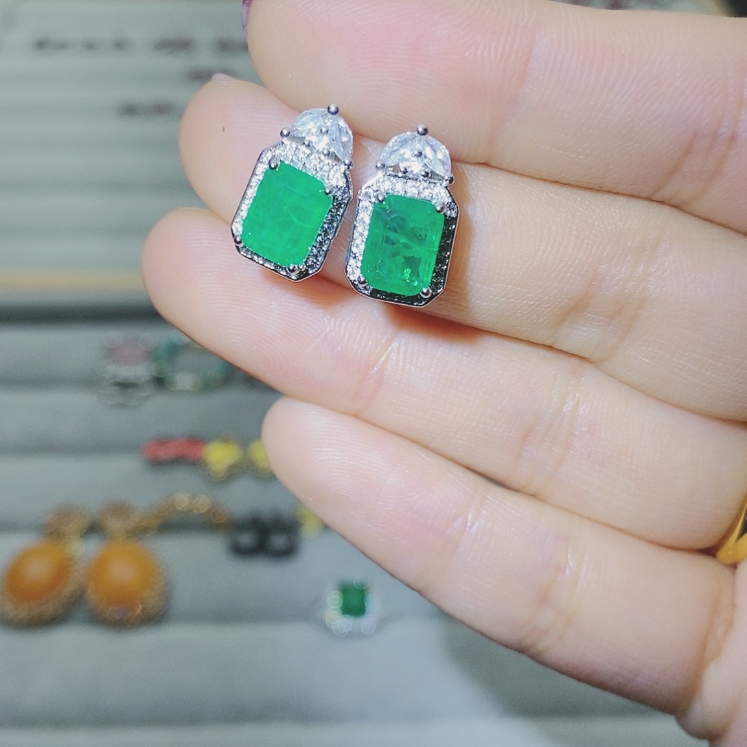 【闪购商品】托帕石耳饰银S925镶嵌