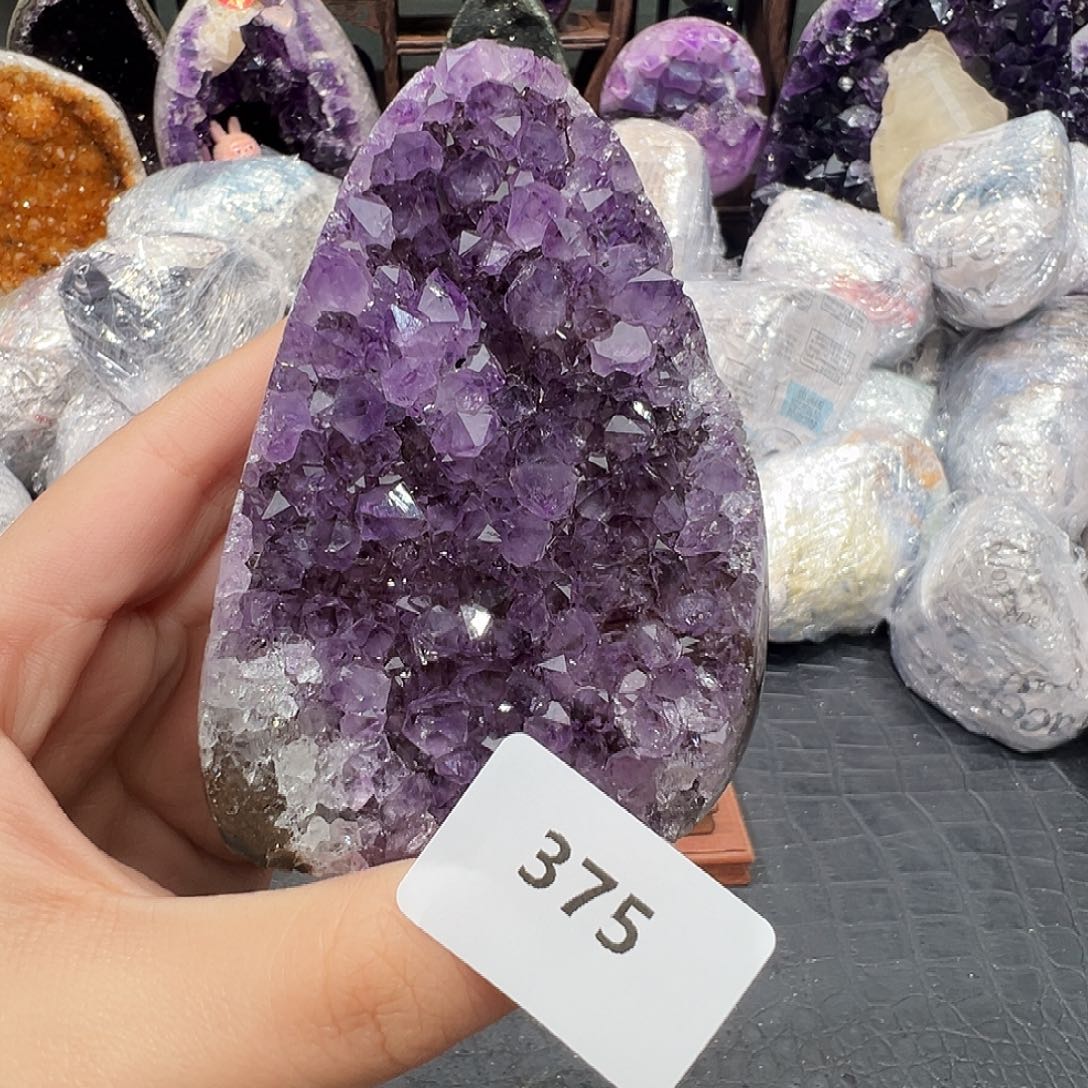紫晶未镶嵌珠宝半成品