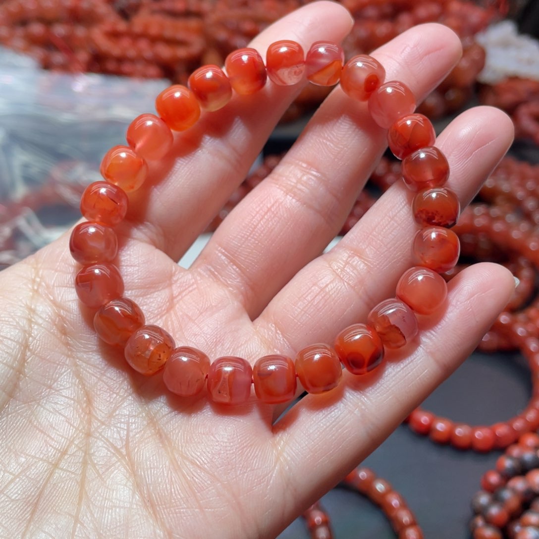 南红玛瑙手链未镶嵌