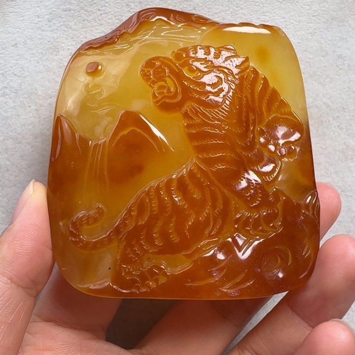 未镶嵌蜜蜡珠宝奇石
