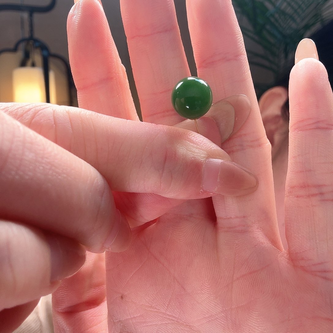 和田玉耳饰18K金镶嵌