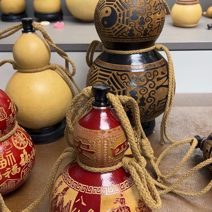 葫***人阿咯哦哦邮政邮政邮政呀