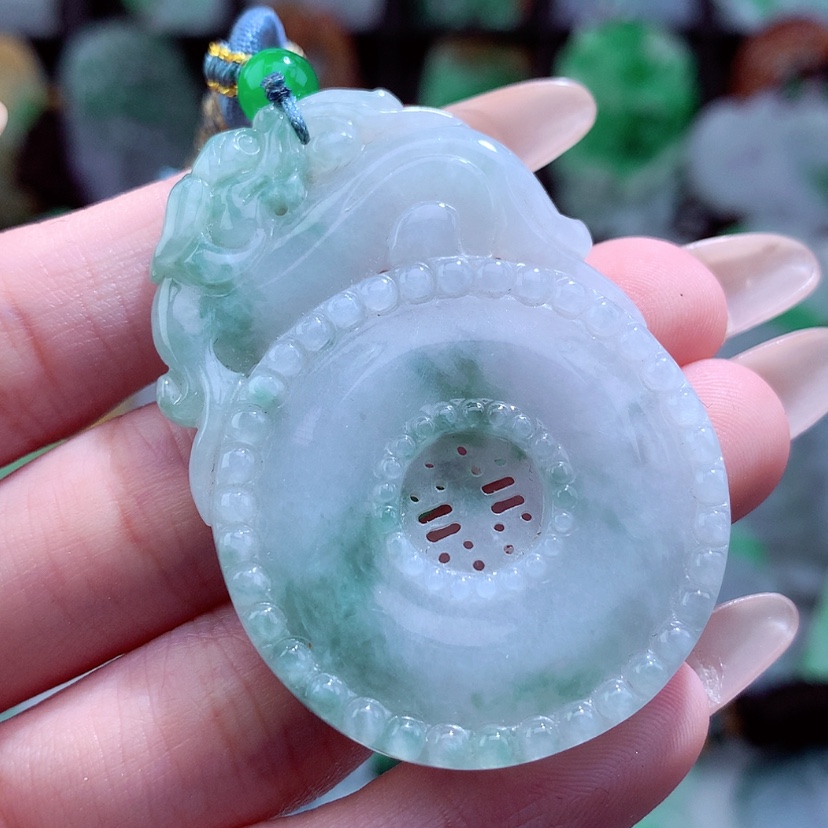 【闪购商品】翡翠颈饰未镶嵌挂件