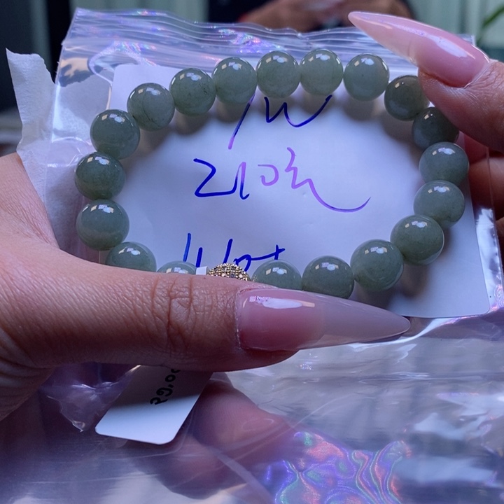 定制翡翠未镶嵌拍一发一