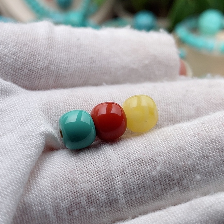 绿松石配饰未镶嵌