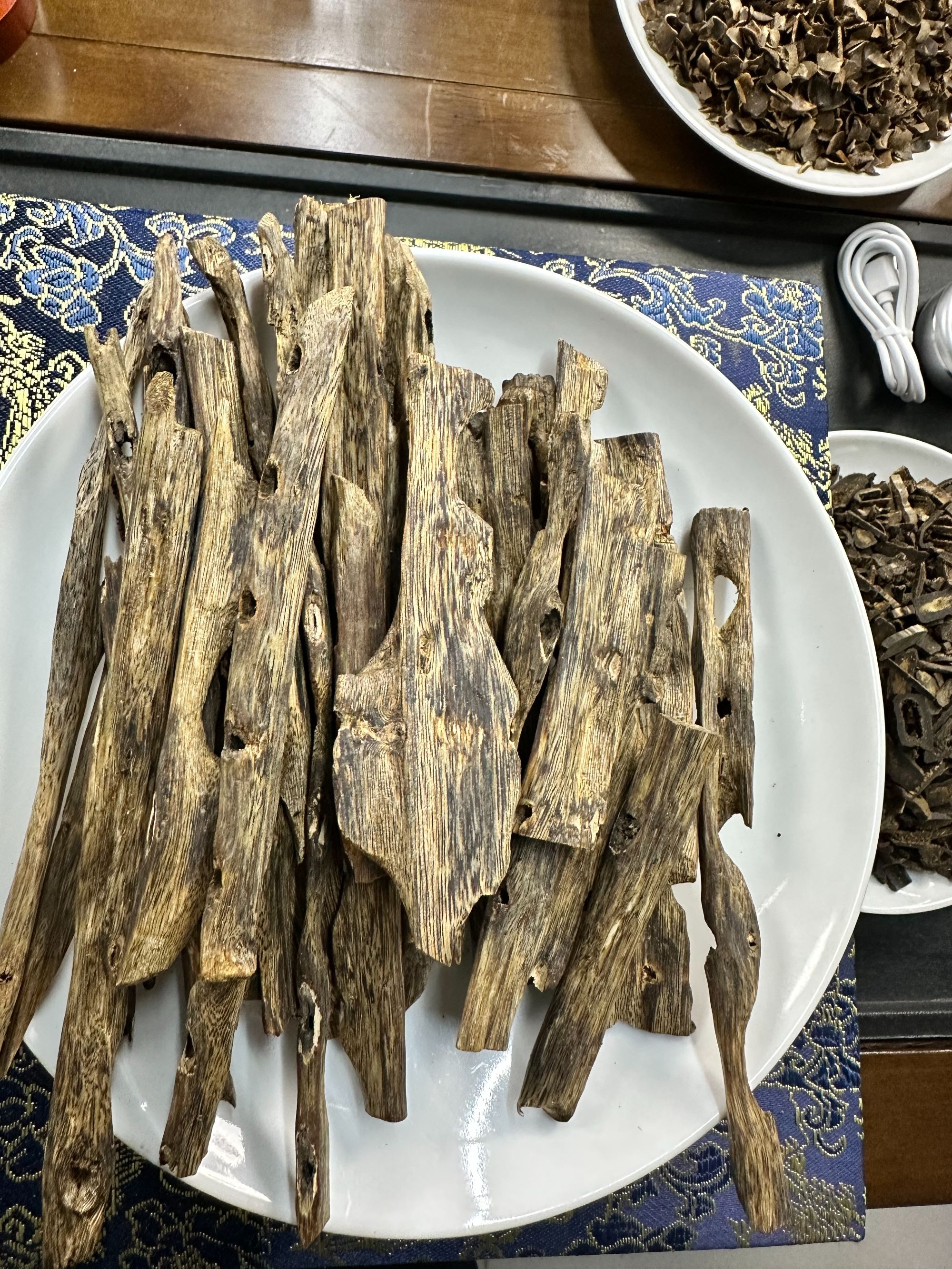 沉香奇楠绿油王枝丫熟料飘香多样性发一