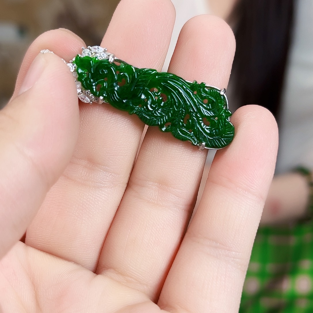 翡翠银S925镶嵌颈饰吊坠