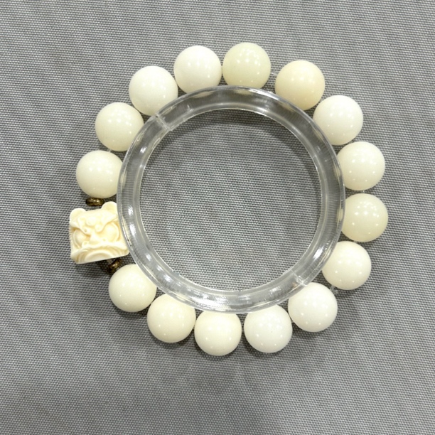 M157 羊脂白 菩提卡1.2带醒狮款 单圈手串
