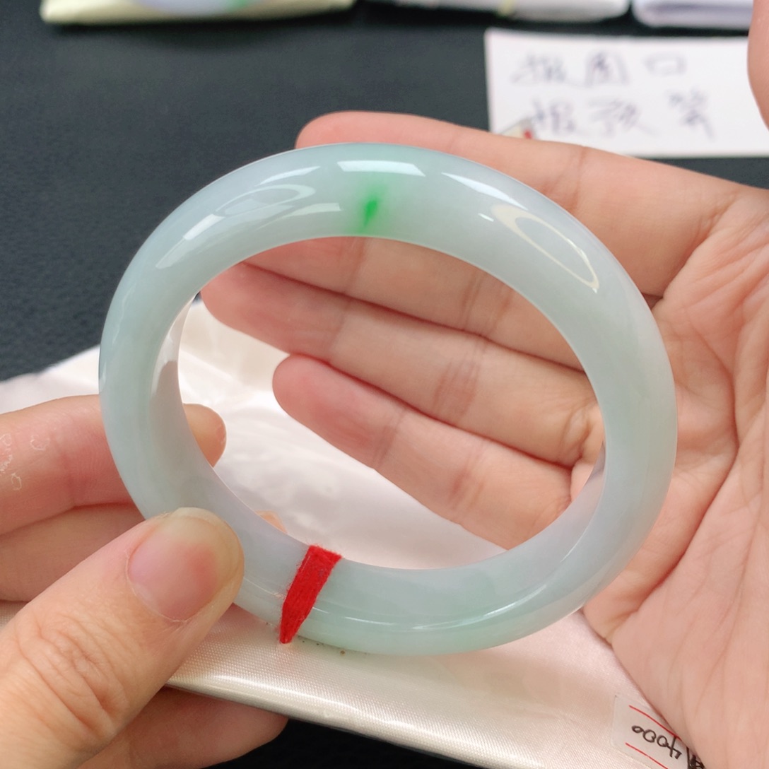 翡翠手镯未镶嵌缅甸55.6