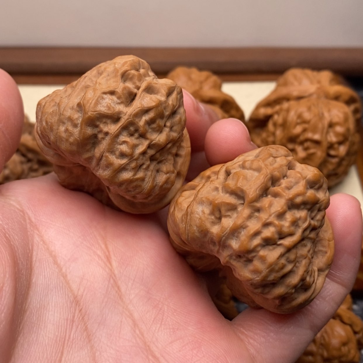 【闪购商品】把件文玩核桃边39左右