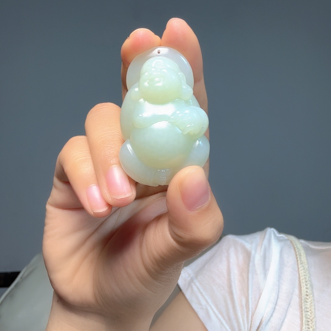 敢***者和田玉（糖玉）未镶嵌颈饰