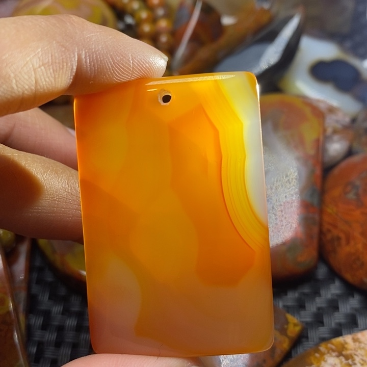 玛瑙/玉髓颈饰未镶嵌