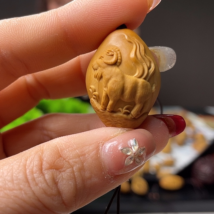 橄榄核吊坠橄榄核