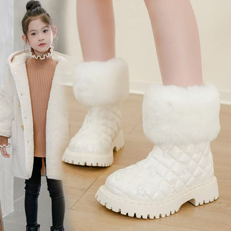 儿童雪地靴女童短靴子冬季2024新款保暖加厚公主靴中大童女孩棉靴