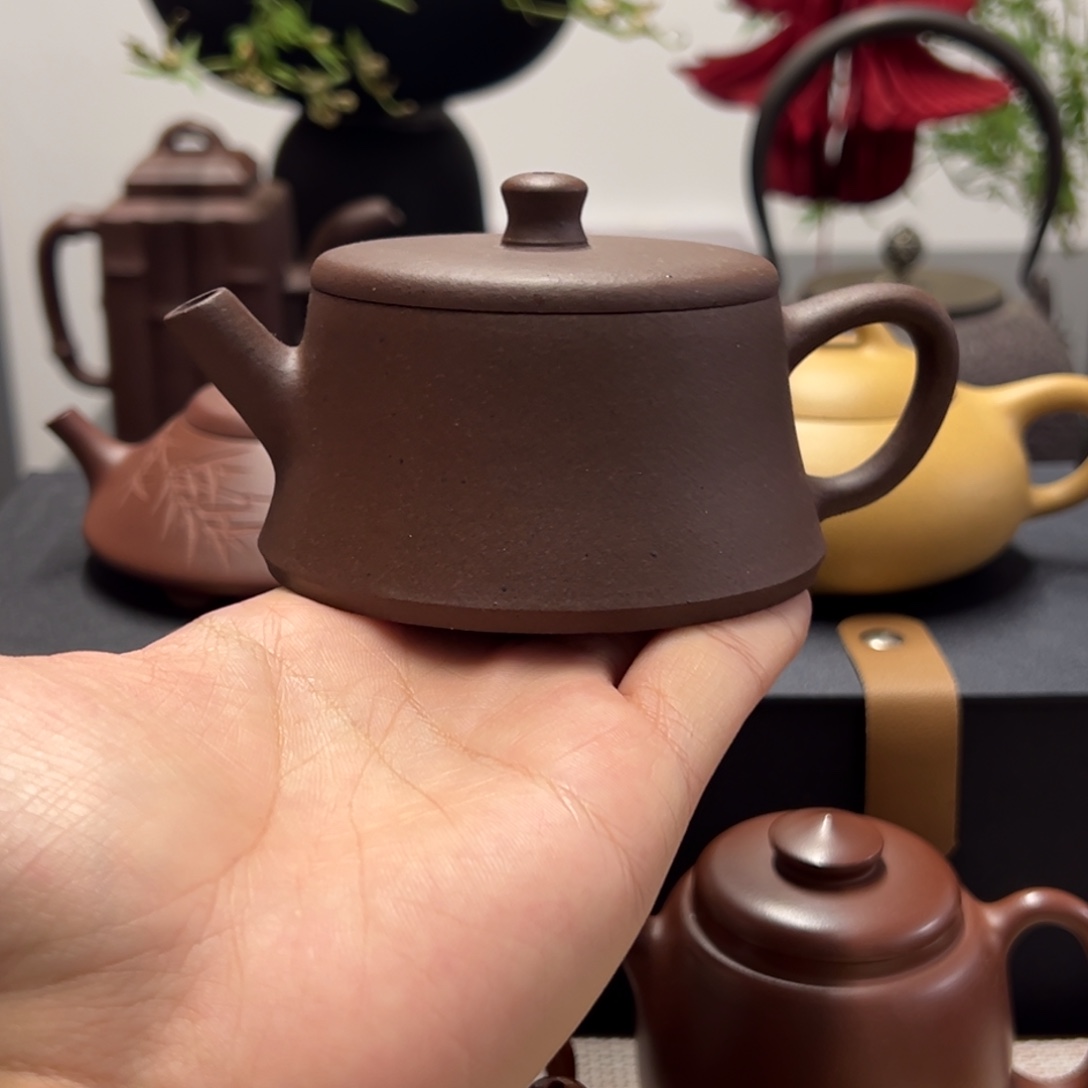 茶壶紫砂精工半手羊角山紫泥云柱180cc