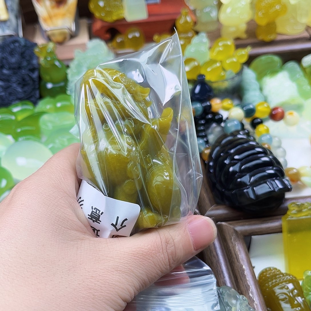 8***巷岫玉未镶嵌吊坠(不含链)