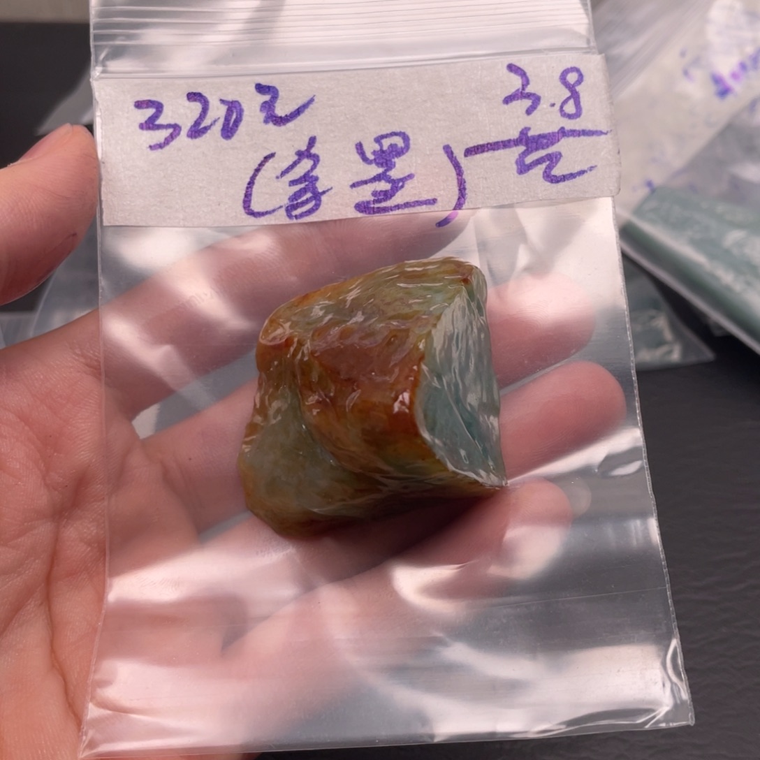 定制翡翠未镶嵌不支持7天无理由