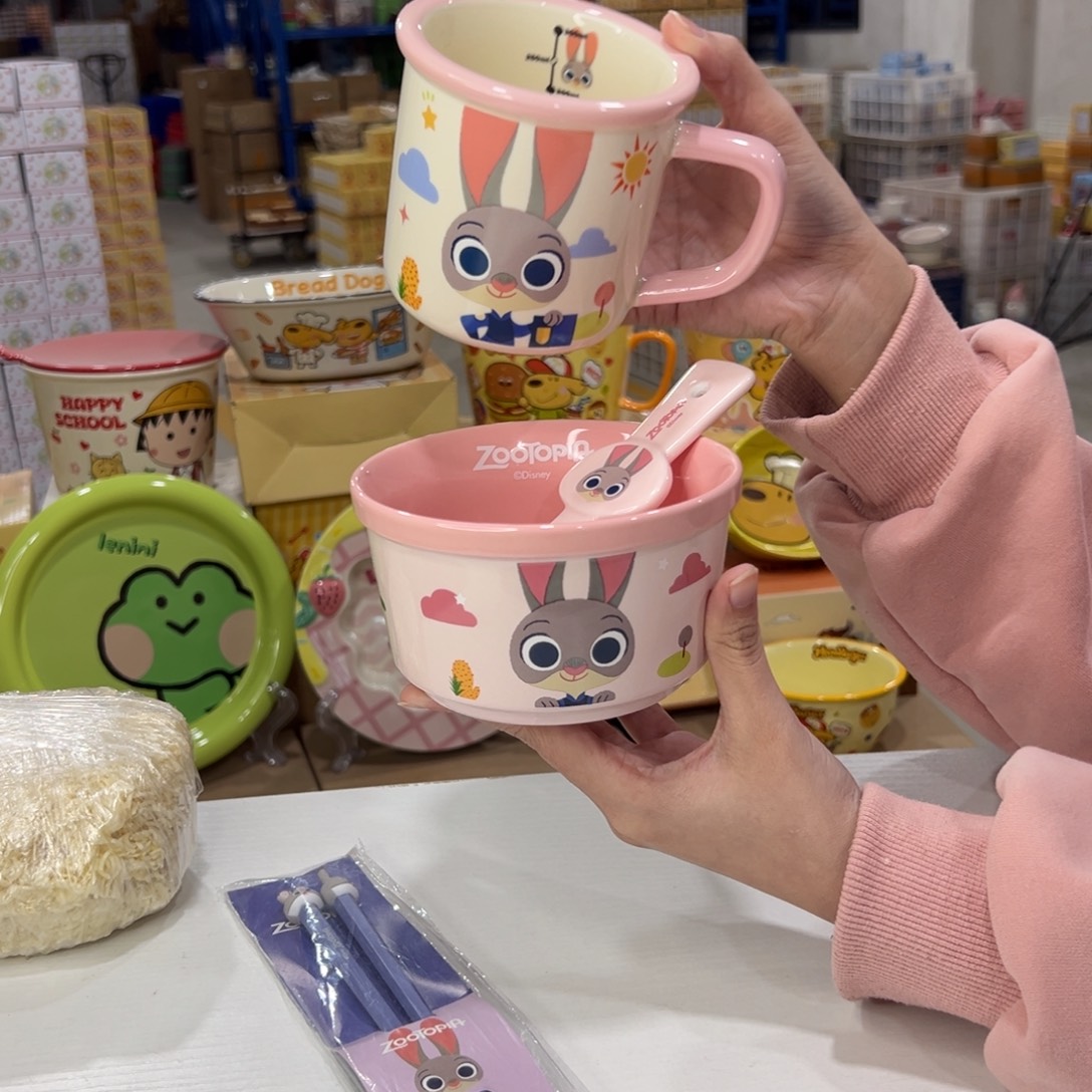 瓷31303 家勺子筷子陶瓷头发。