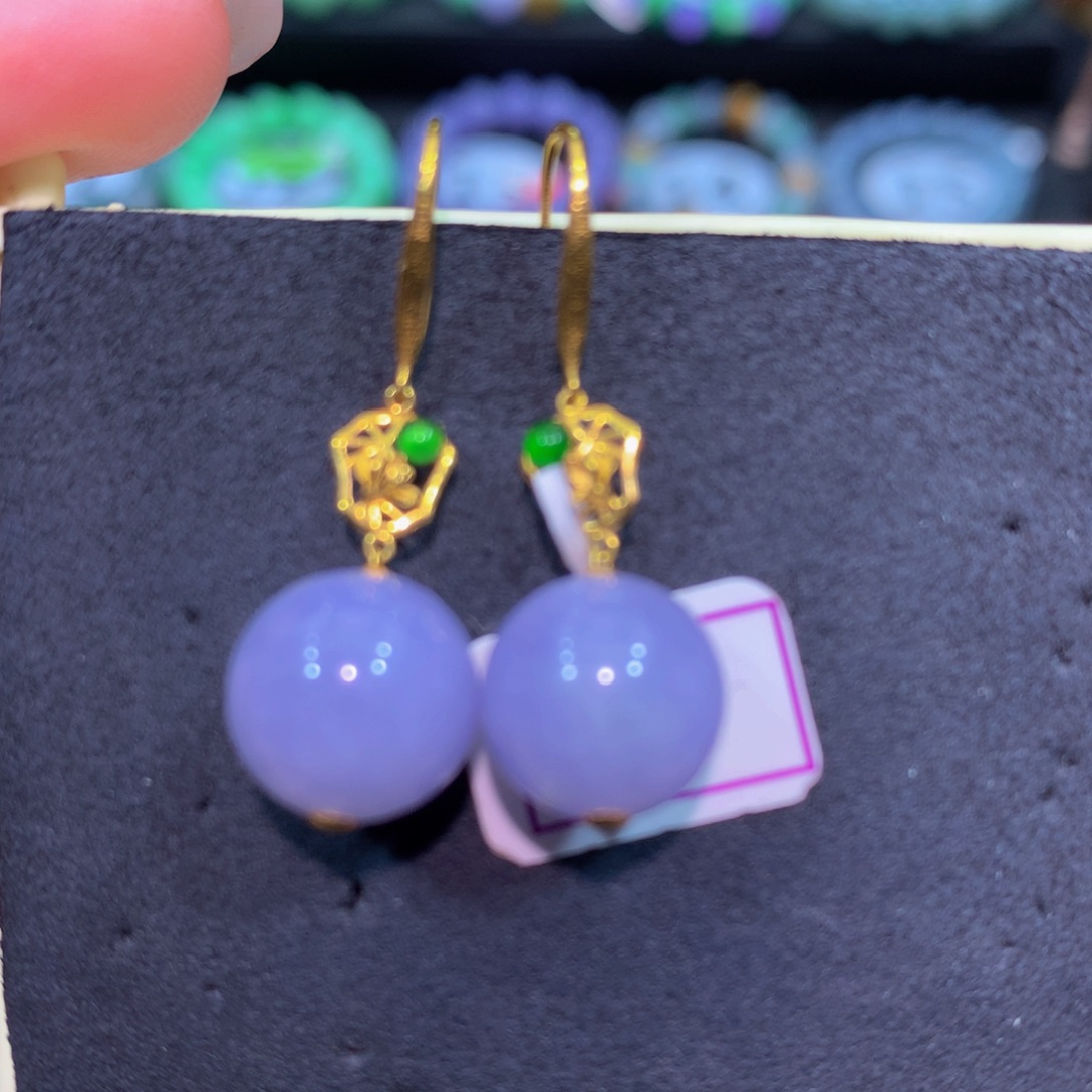 翡翠18K金镶嵌颈饰翡翠