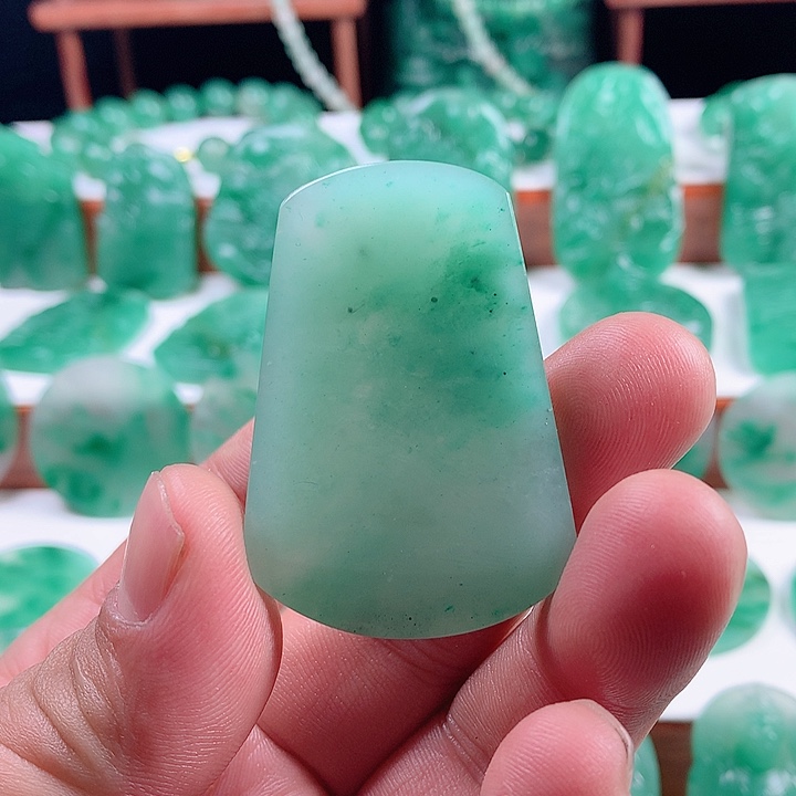 石英质玉手链未镶嵌