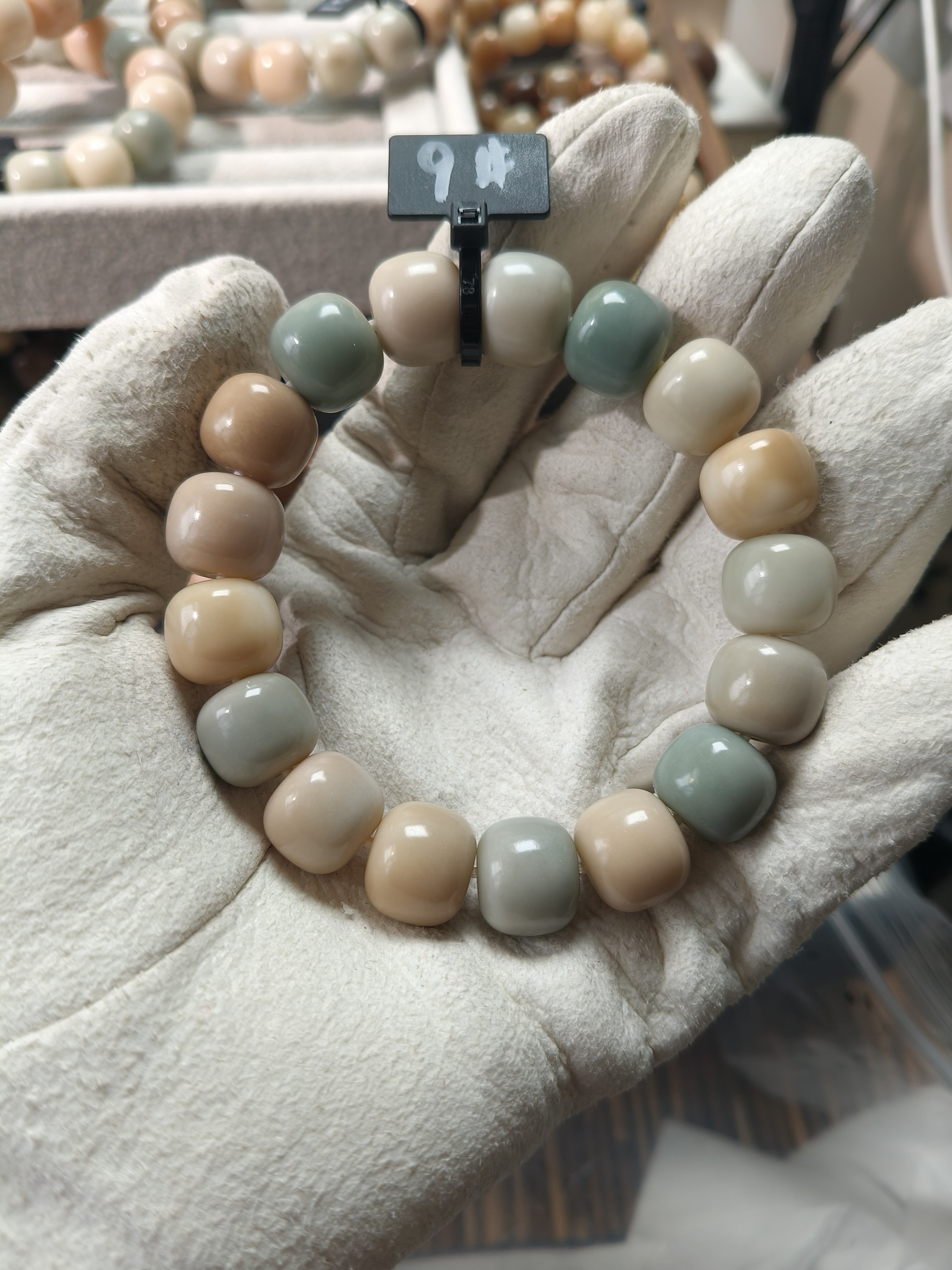 13mm菩提根9号桶珠