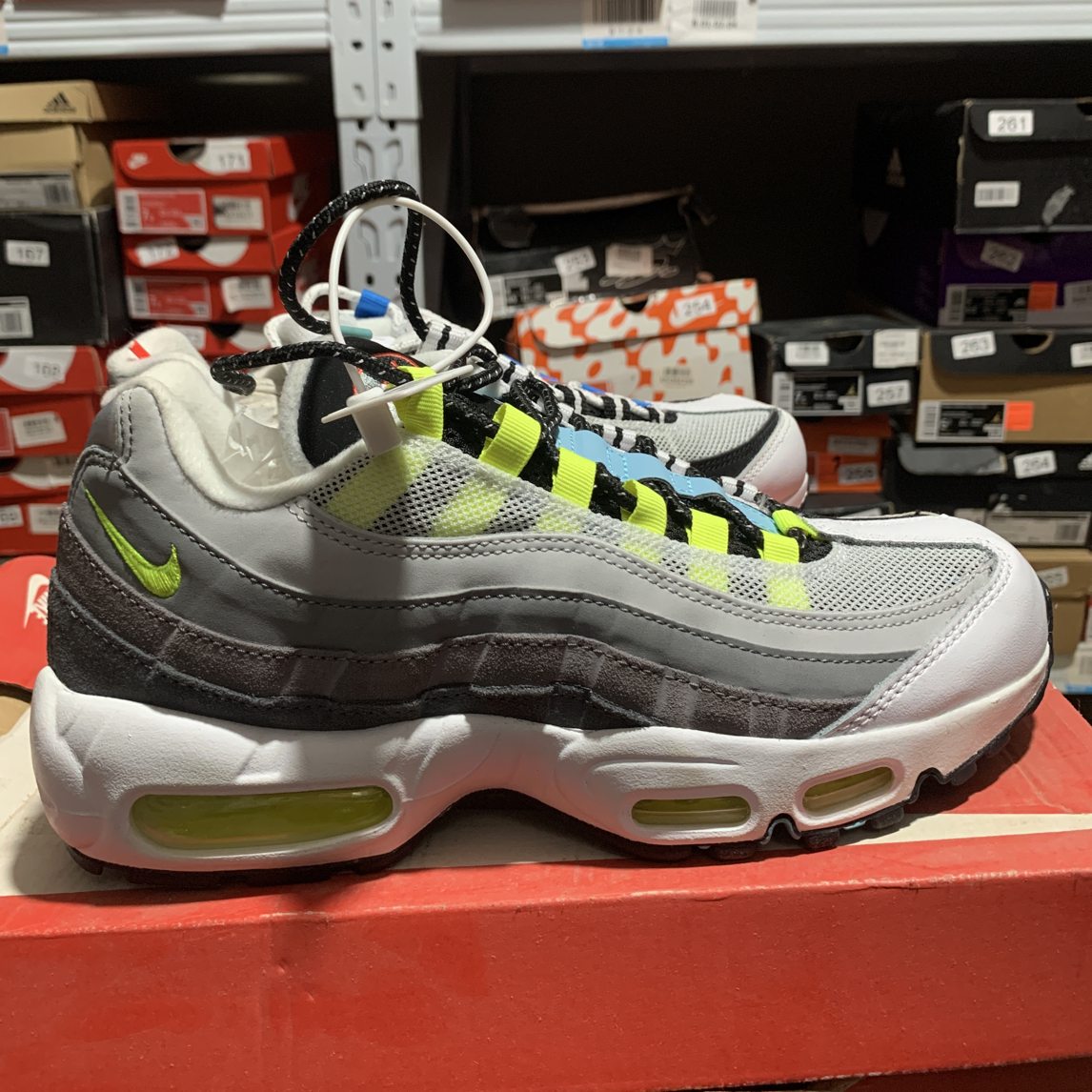 197号nike灰色鸳鸯跑鞋 CJ0589 001 40.5码