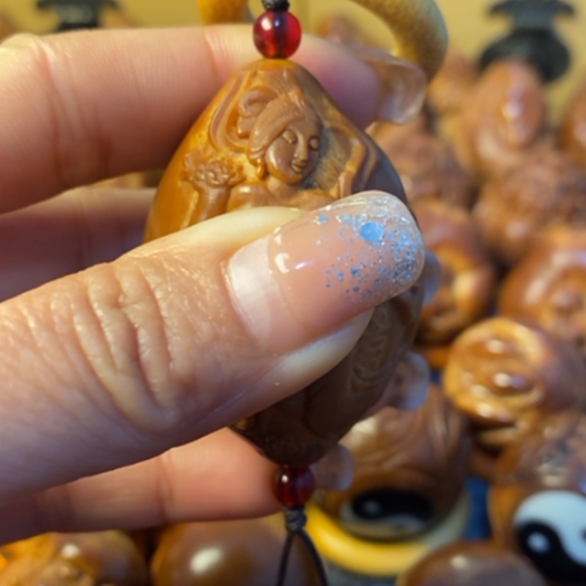 【闪购商品】橄榄核手串/手链精品核雕