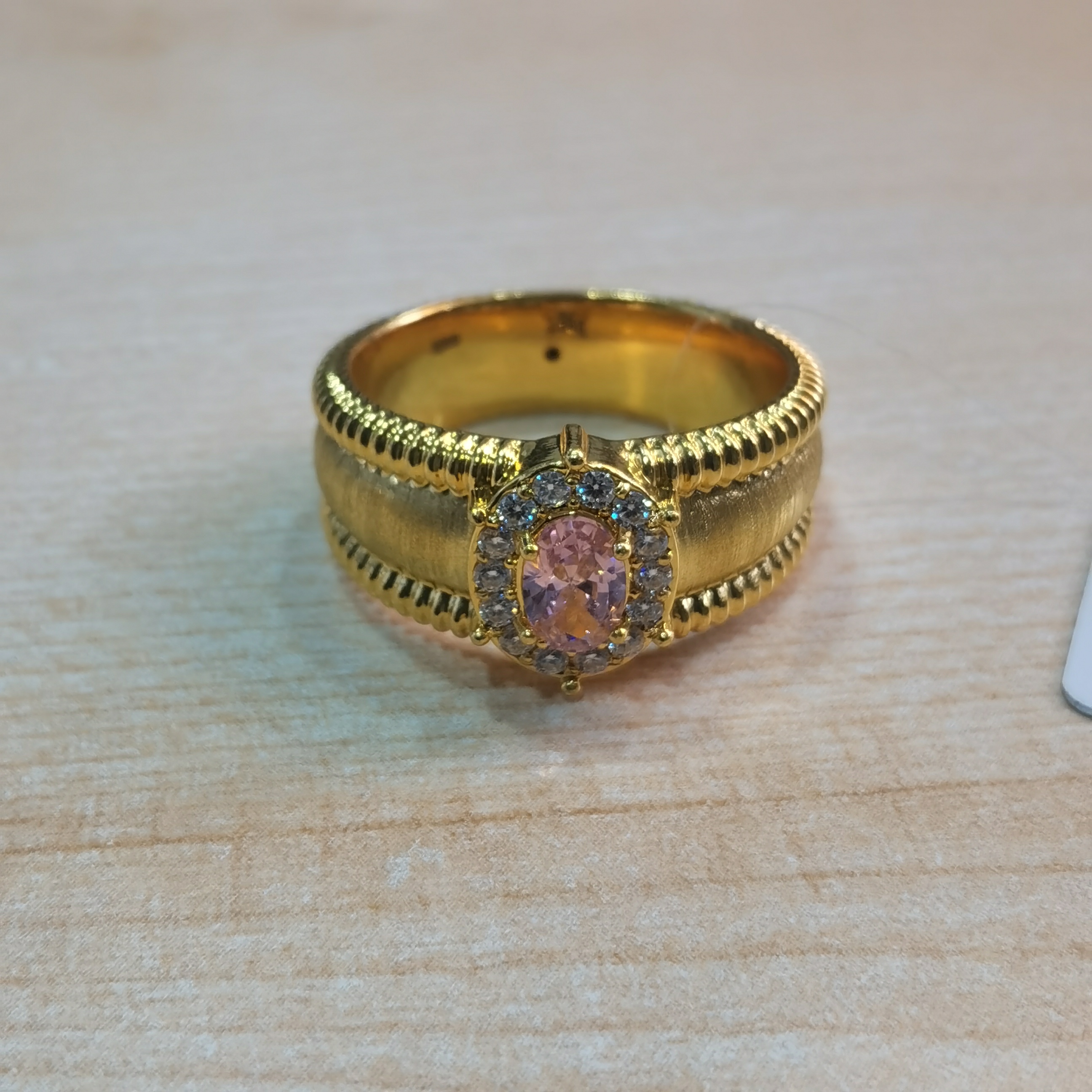 足金999 鸽子蛋戒指（粉）