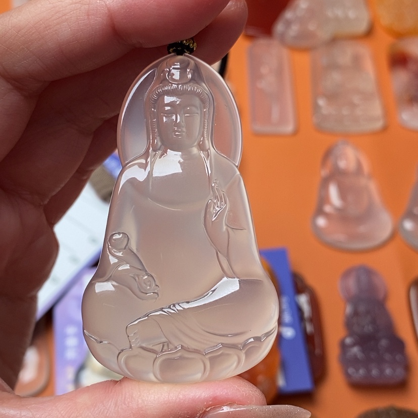 【闪购商品】玛瑙/玉髓颈饰未镶嵌珂*