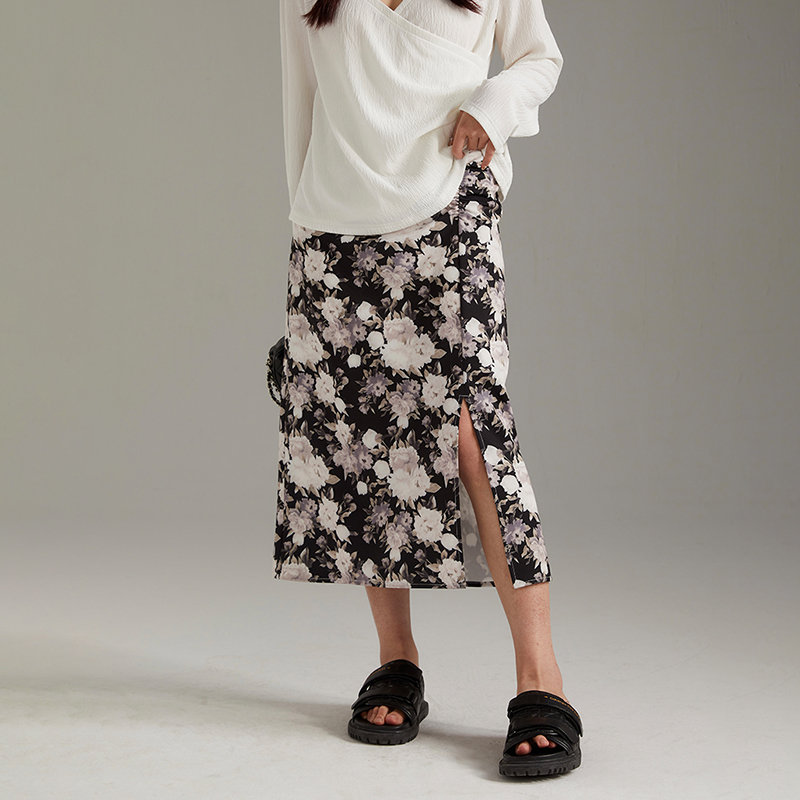 晶咕绿标~叠褶碎花半身裙女2023大码开叉中长款半裙花色包臀显瘦
