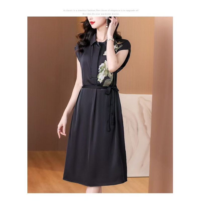 W手绘图夏季时尚轻奢亲肤透气中长款连衣裙