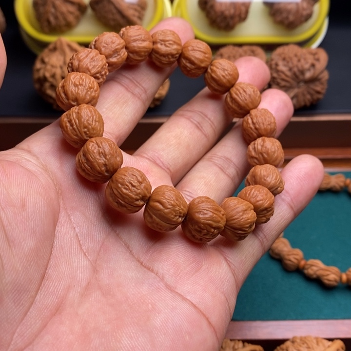 呜***啦文玩核桃吊坠磨盘