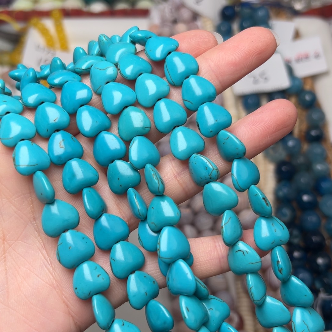 玛瑙/玉髓合金珠宝半成品L174。12mm浅蓝爱心一条