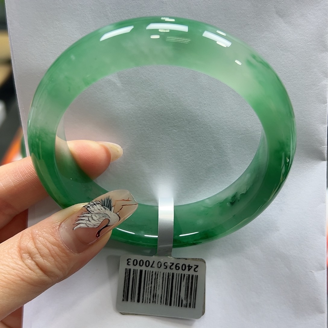 石英质玉手镯未镶嵌眯*