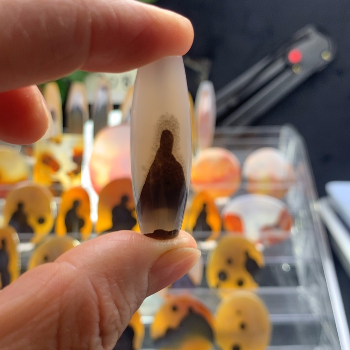 玛瑙/玉髓颈饰未镶嵌71