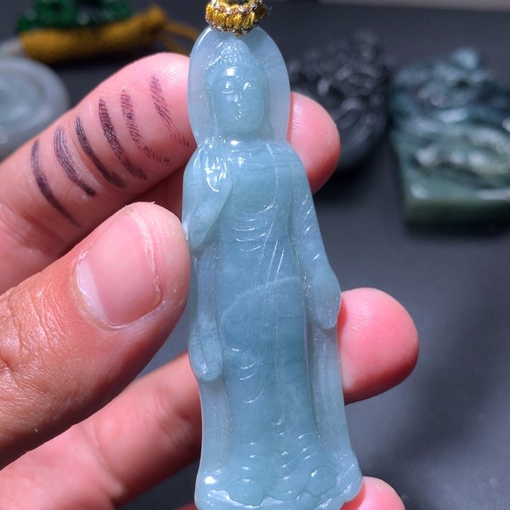 翡翠未镶嵌颈饰保真天然a货翡翠