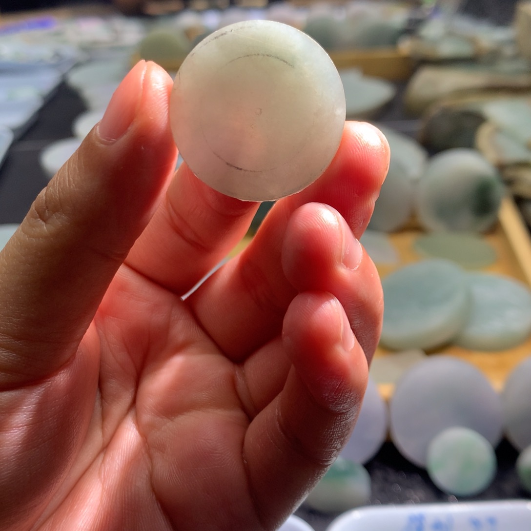 定制翡翠未镶嵌天然翡翠