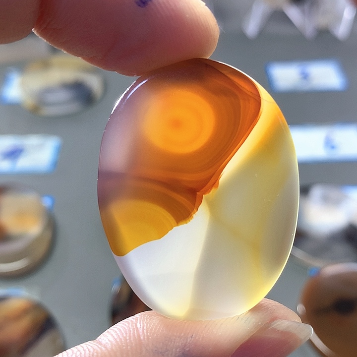 未镶嵌颈饰玛瑙/玉髓