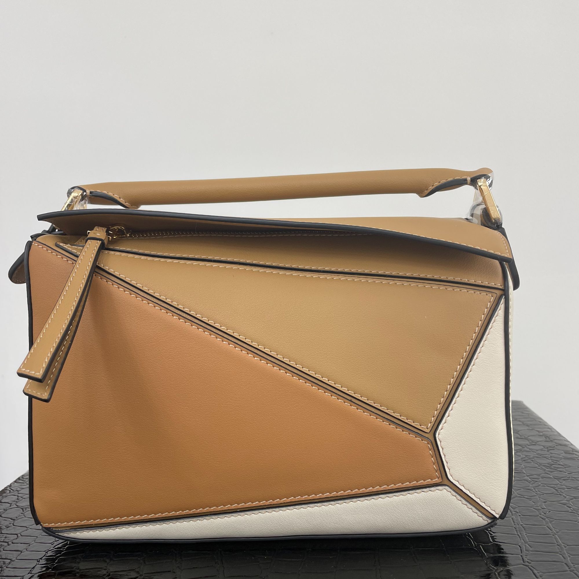 2025新款春季几何包拼色百搭通用ins经典款小众设计轻者时尚百搭