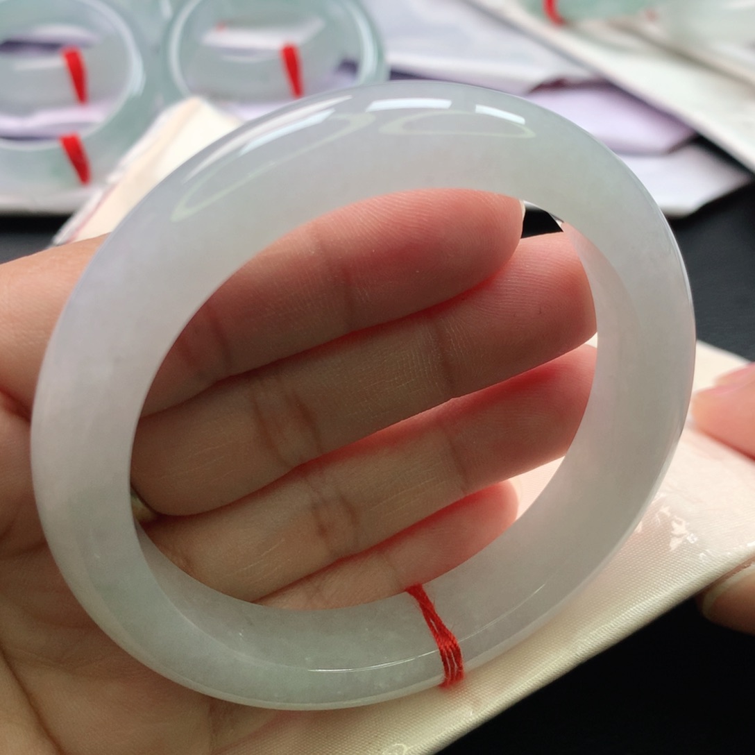 翡翠手镯未镶嵌缅甸56.57