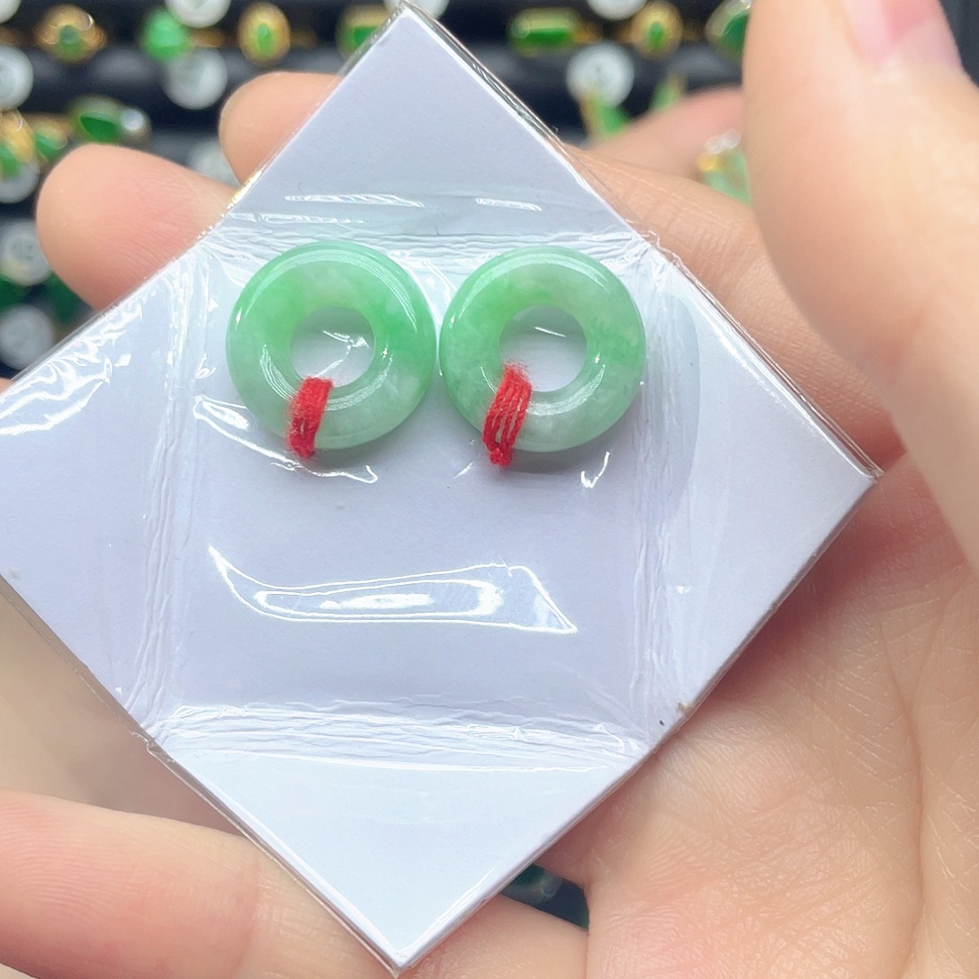 ༺***༻翡翠未镶嵌耳饰天然翡翠